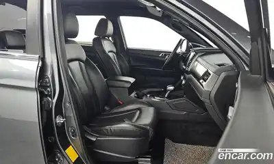 SsangYong Rexton 2022 2.2 Автомат в Москве № 30344, миниатюра 2