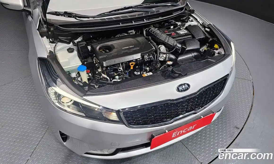Kia K3 2016 1.6 Автомат в Москве № 308006, фото 1
