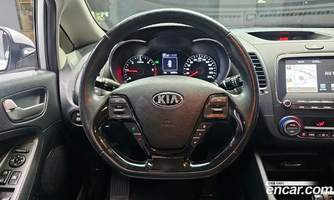 Kia K3 2016 1.6 Автомат в Москве № 308006, фото 13