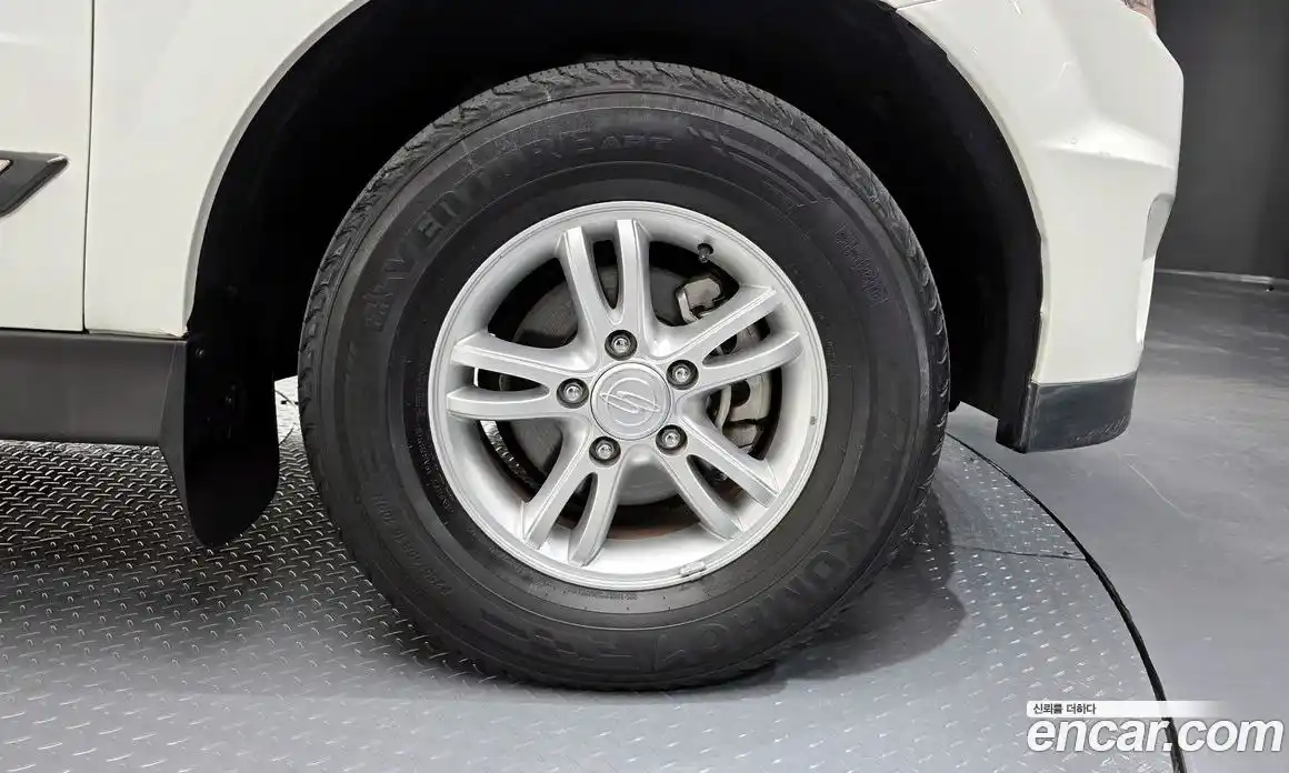 SsangYong Korando 2016 2.0 Автомат в Москве № 310599, фото 14