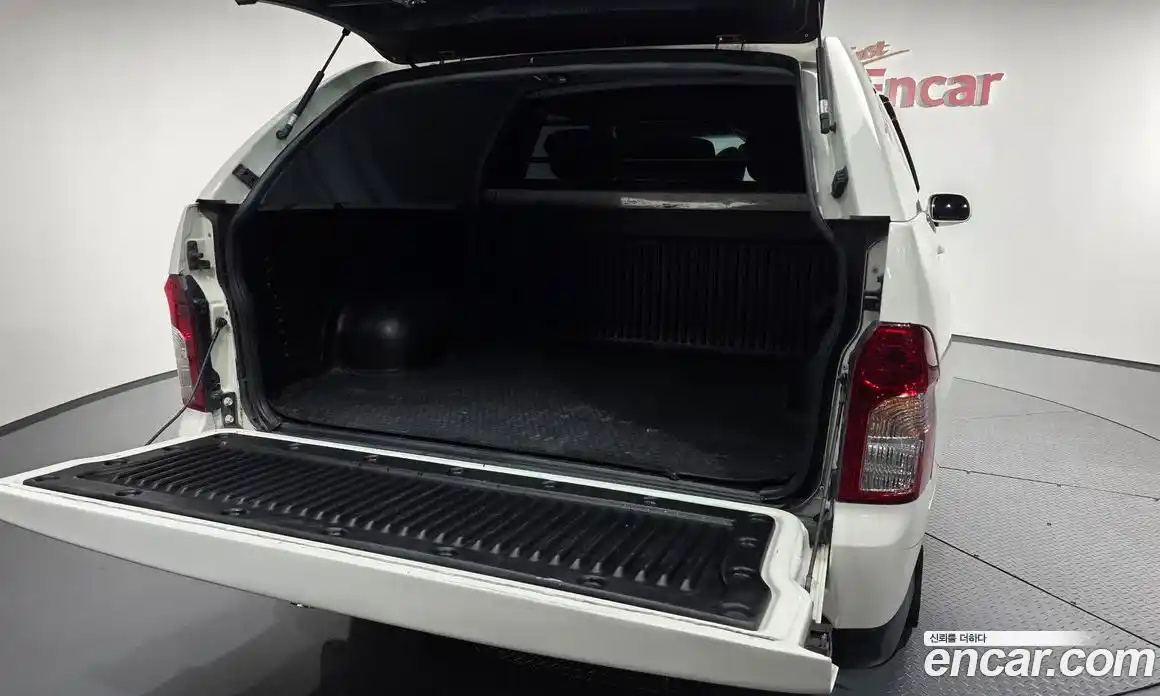 SsangYong Korando 2016 2.0 Автомат в Москве № 310599, фото 15