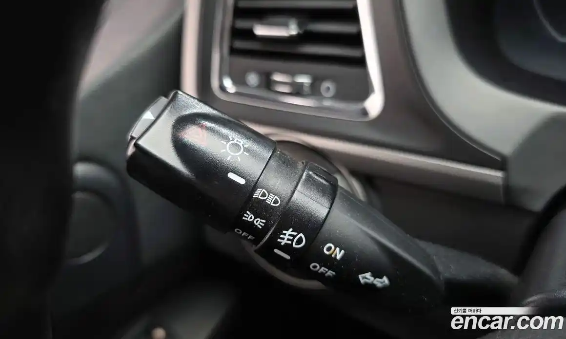 SsangYong Korando 2016 2.0 Автомат в Москве № 310599, фото 9