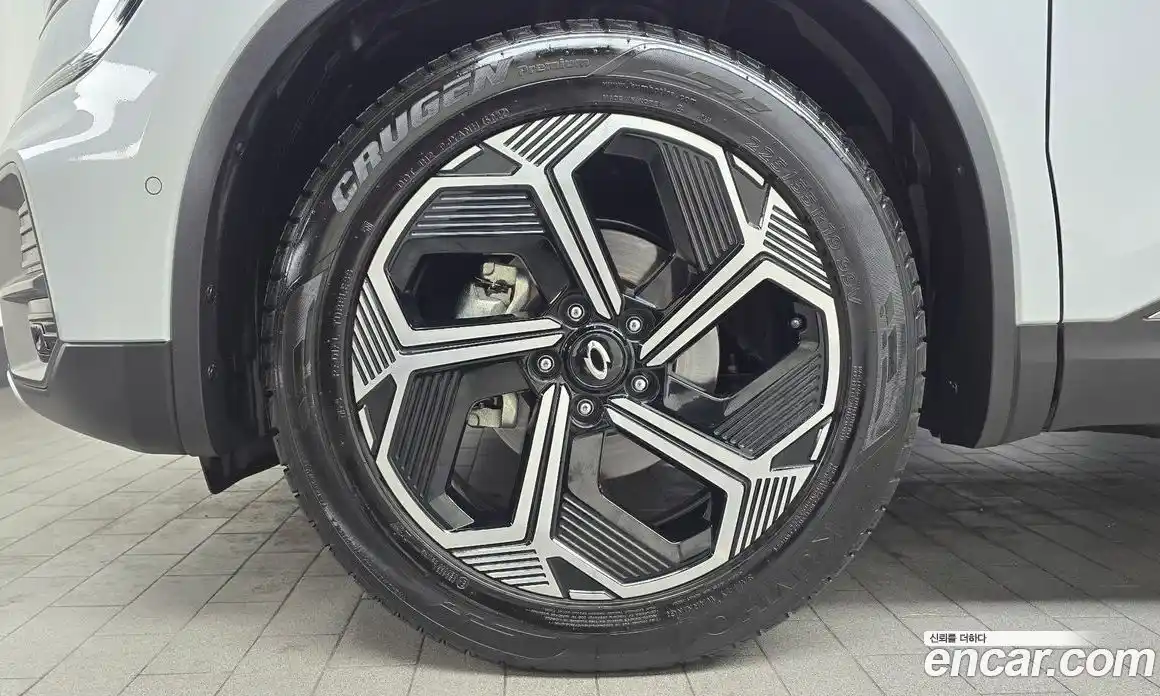 Renault QM6 2024 2.0 Автомат в Москве № 316102, фото 14