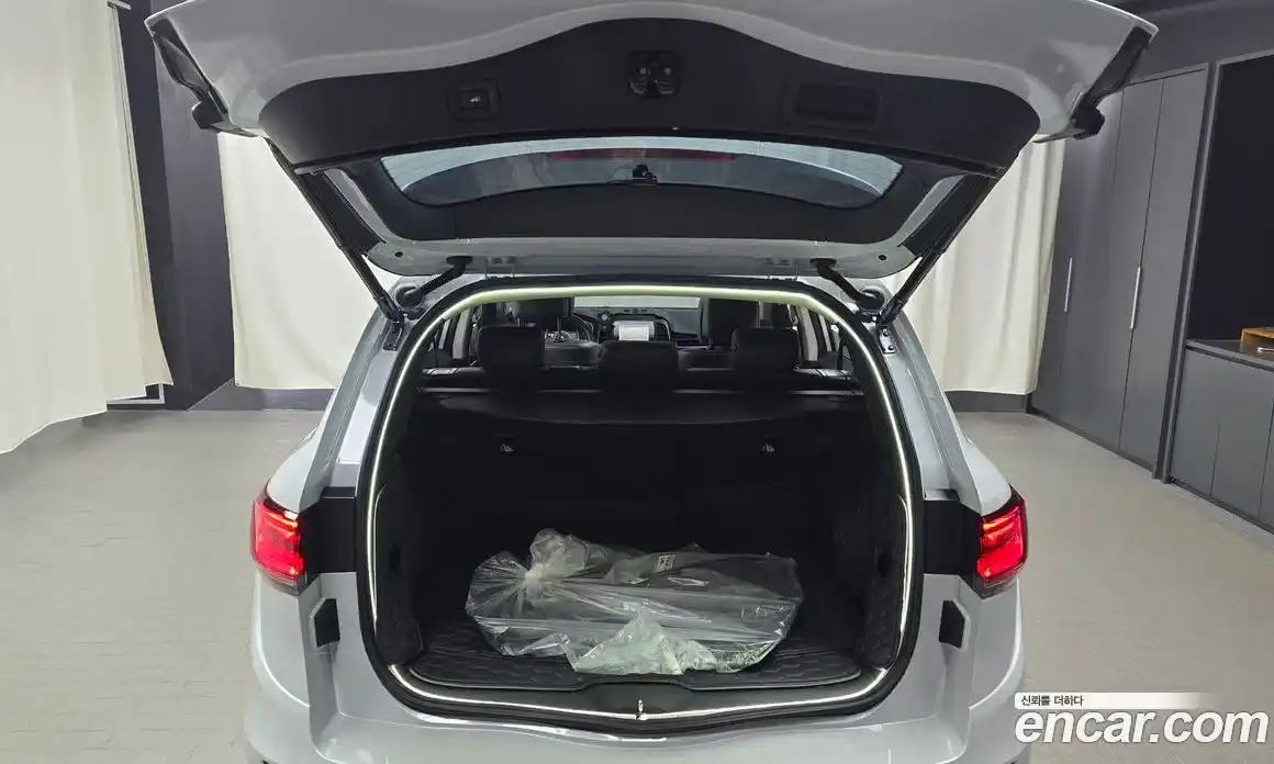 Renault QM6 2024 2.0 Автомат в Москве № 316102, фото 4