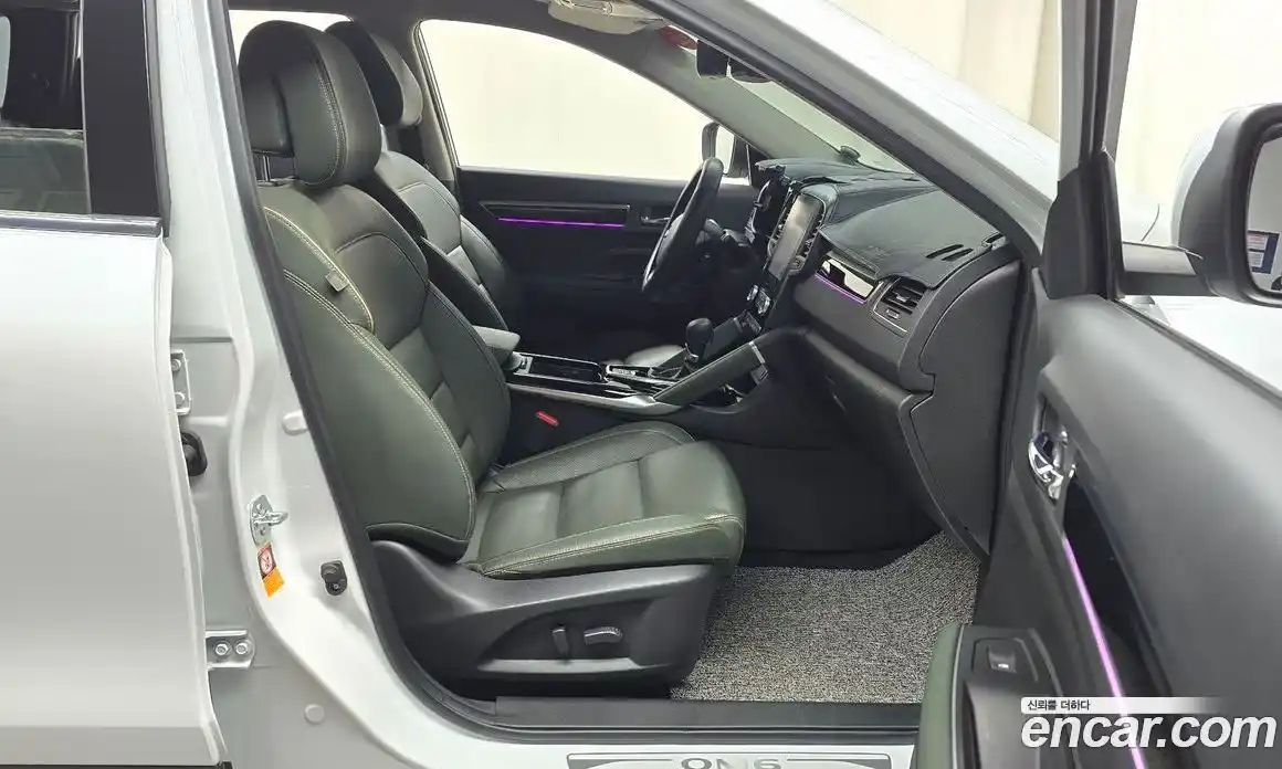 Renault QM6 2024 2.0 Автомат в Москве № 316102, фото 7