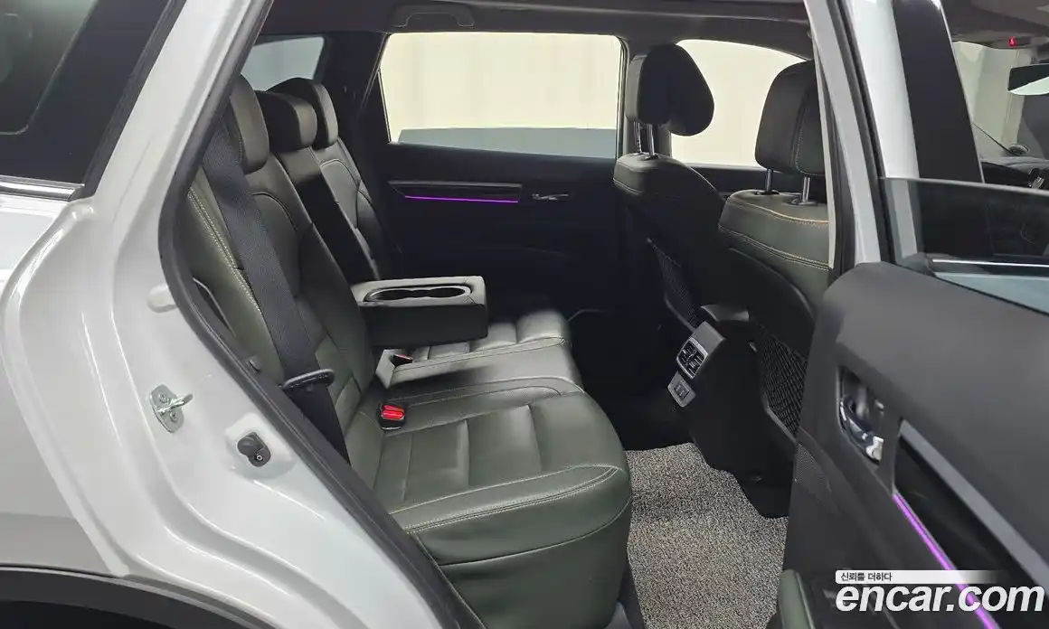 Renault QM6 2024 2.0 Автомат в Москве № 316102, фото 10