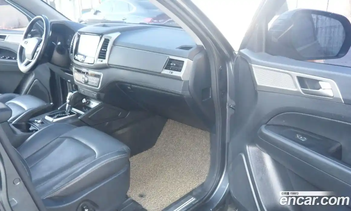 SsangYong Rexton 2018 2.2 Автомат в Москве № 31677, фото 8