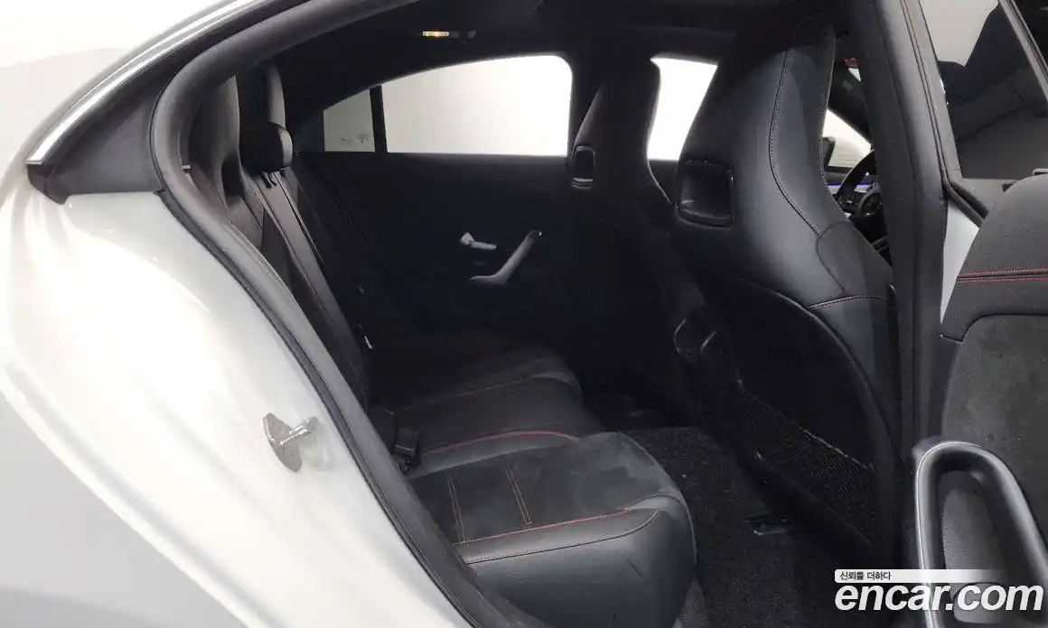 Mercedes-Benz CLA-Class 2021 2.0 Автомат в Москве № 324570, фото 5