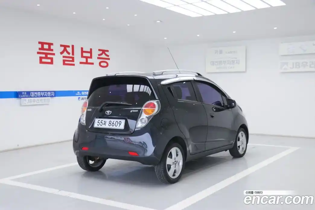 Chevrolet Matiz 2010 1.0 Автомат в Москве № 328180, фото 4