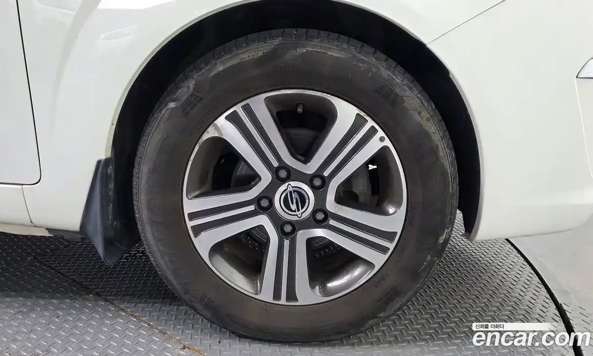 SsangYong Korando 2015 2.0 Автомат в Москве № 33186, фото 5