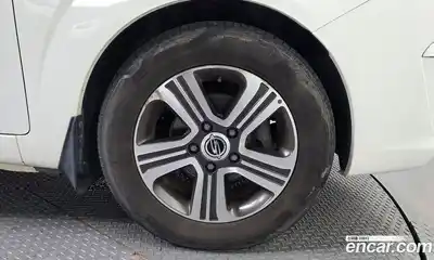 SsangYong Korando 2015 2.0 Автомат в Москве № 33186, миниатюра 5