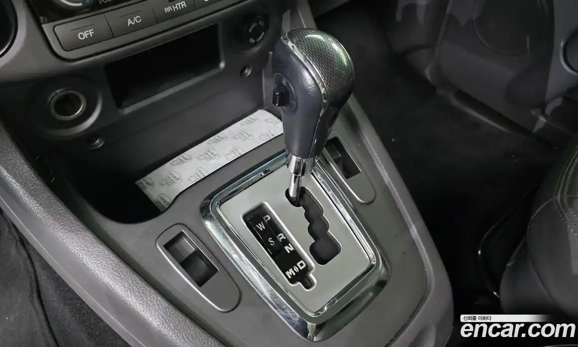 SsangYong Korando 2015 2.0 Автомат в Москве № 33186, фото 9