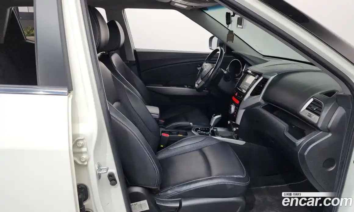 SsangYong TIBOLI 2015 1.6 Автомат в Москве № 33810, фото 20