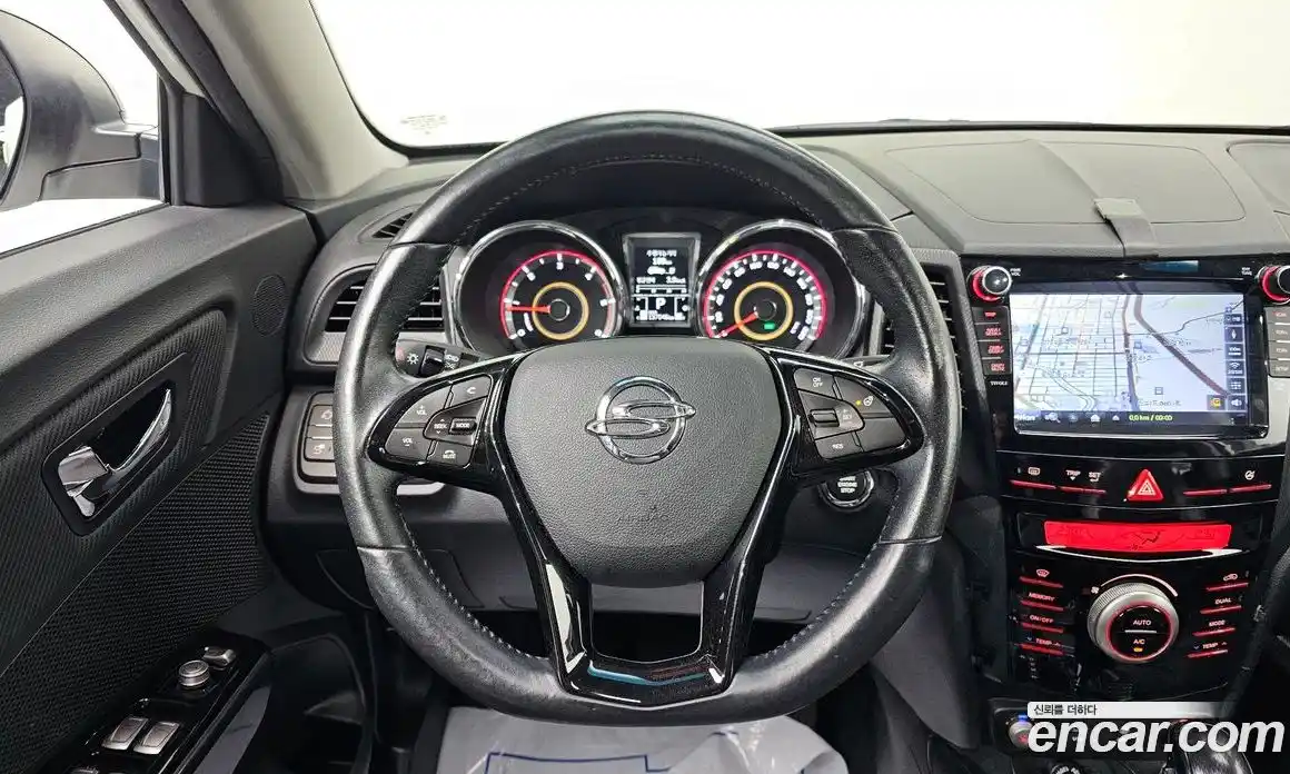 SsangYong TIBOLI 2016 1.6 Автомат в Москве № 33976, фото 10