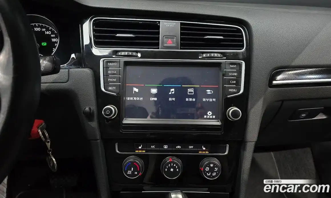 Volkswagen Golf 2014 1.6 Автомат в Москве № 357780, фото 15