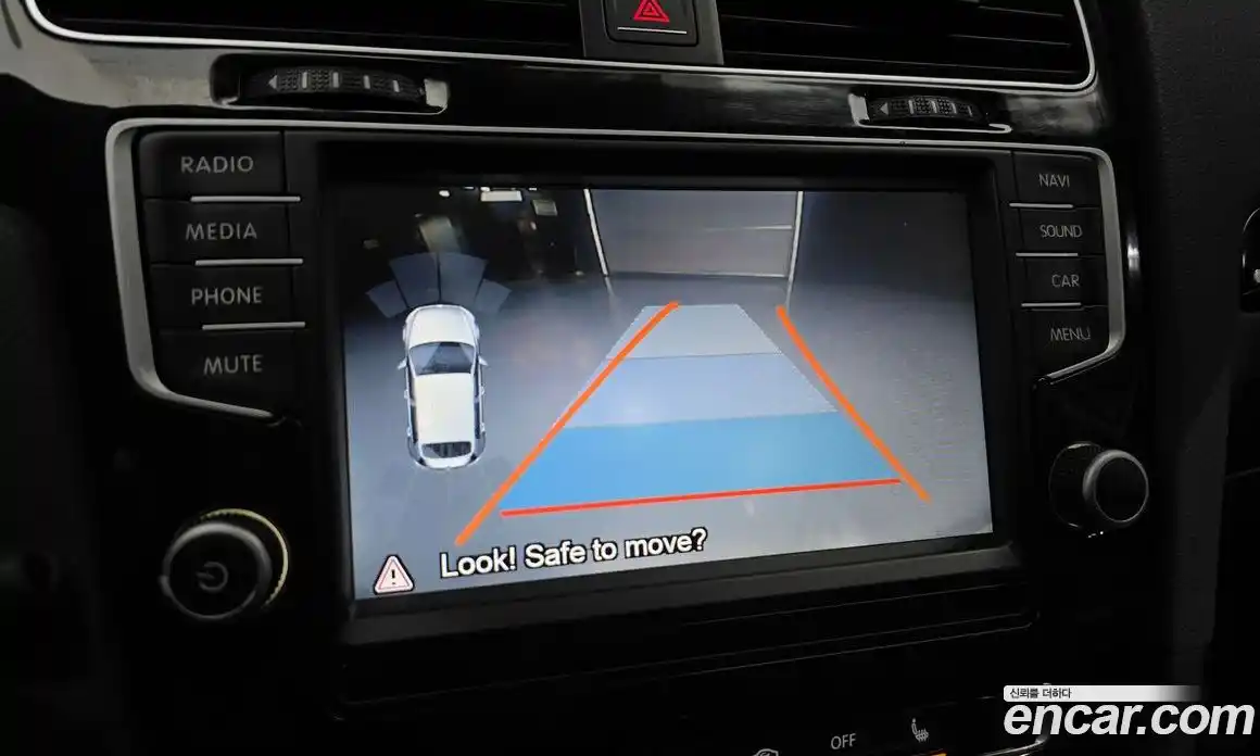 Volkswagen Golf 2014 1.6 Автомат в Москве № 357780, фото 16