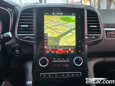 Renault QM6 2018 2.0 Автомат в Москве № 359338, миниатюра 11