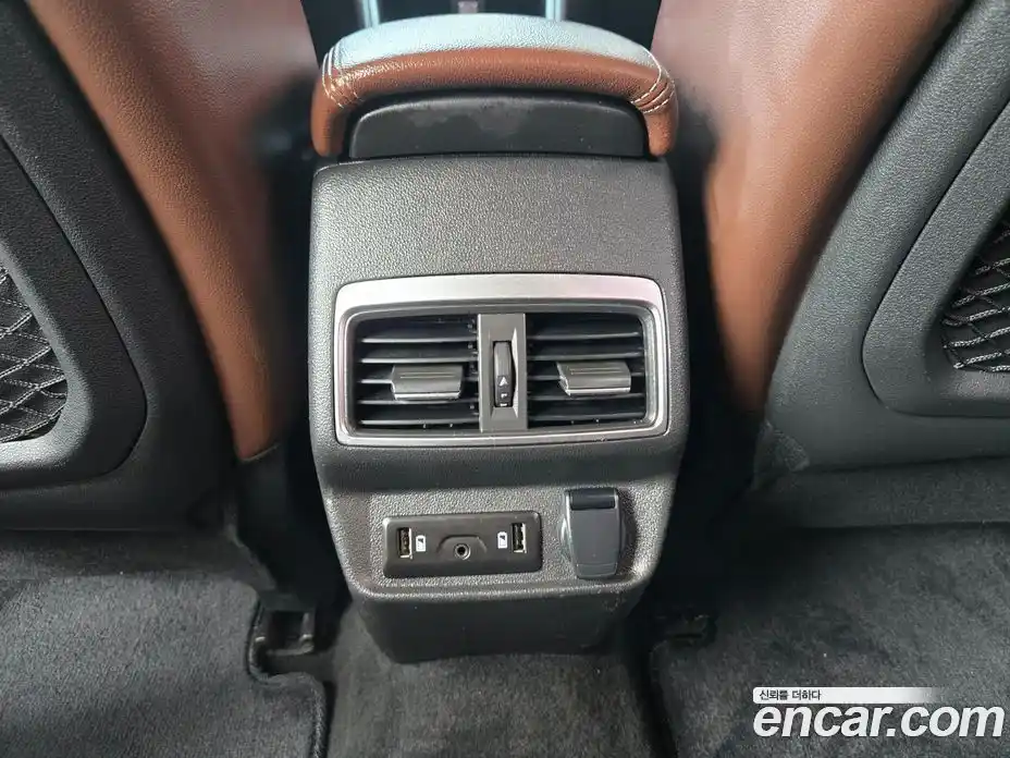 Renault QM6 2018 2.0 Автомат в Москве № 359338, фото 12