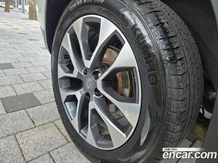 Renault QM6 2018 2.0 Автомат в Москве № 359338, фото 16