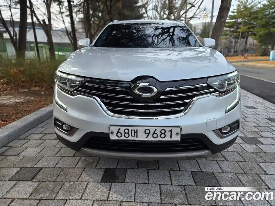 Renault QM6 2018 2.0 Автомат в Москве № 359338, фото 17