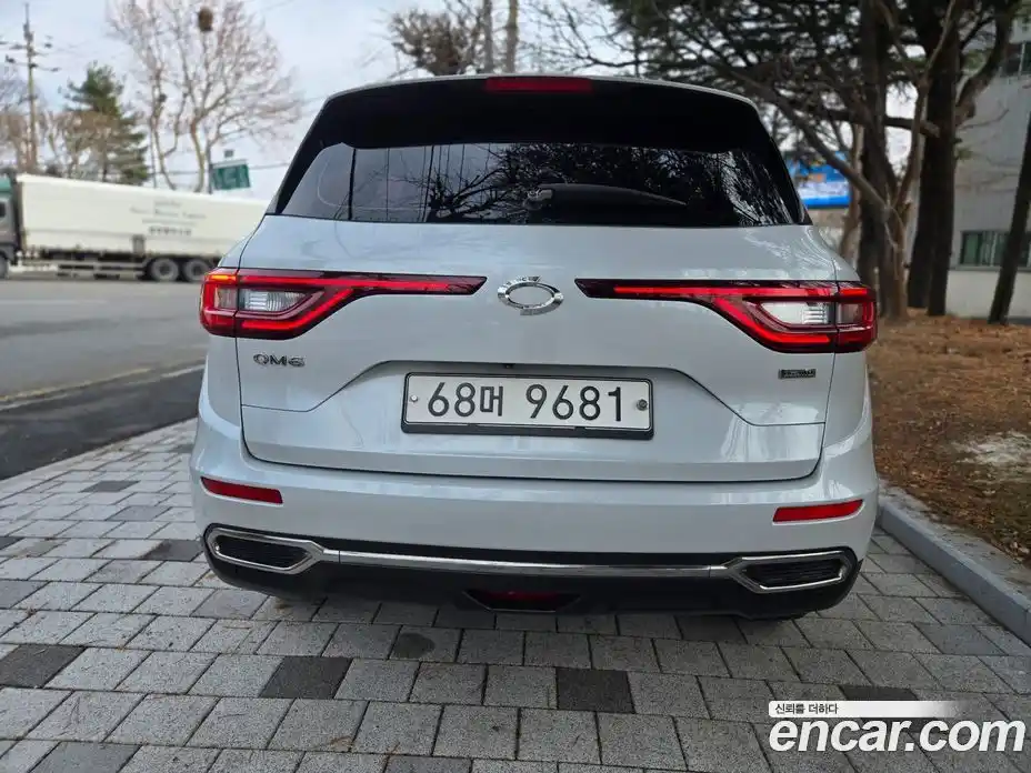 Renault QM6 2018 2.0 Автомат в Москве № 359338, фото 19