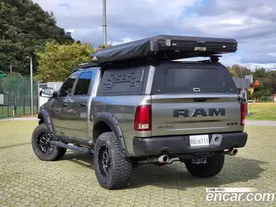 Dodge Ram Pick Up 2016 5.7 Автомат в Москве № 362282, миниатюра 2