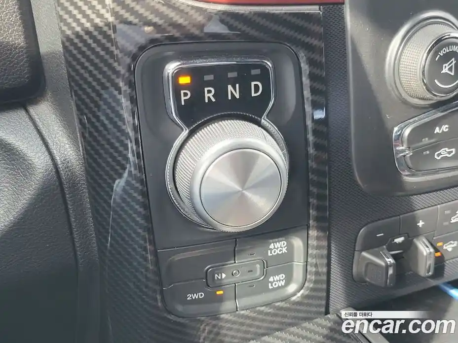 Dodge Ram Pick Up 2016 5.7 Автомат в Москве № 362282, фото 9