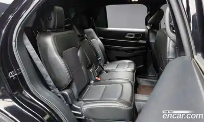 Ford Explorer 2018 3.5 Автомат в Москве № 363116, миниатюра 12