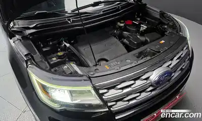 Ford Explorer 2018 3.5 Автомат в Москве № 363116, миниатюра 6