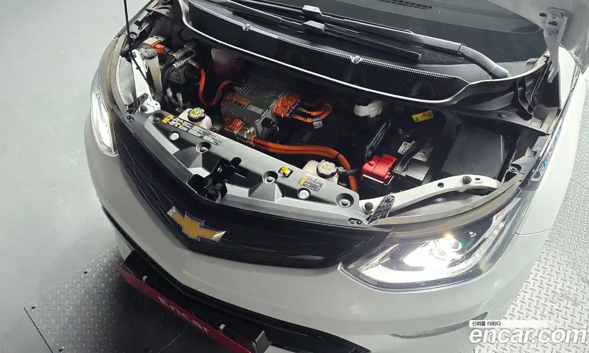 Chevrolet Bolt EV 2020 0.2 Автомат в Москве № 37233, фото 6