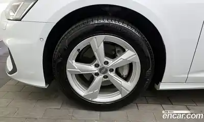 Audi A6 2020 2.0 Автомат в Москве № 373185, миниатюра 5