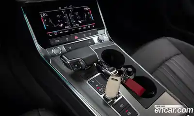 Audi A6 2020 2.0 Автомат в Москве № 373185, миниатюра 9