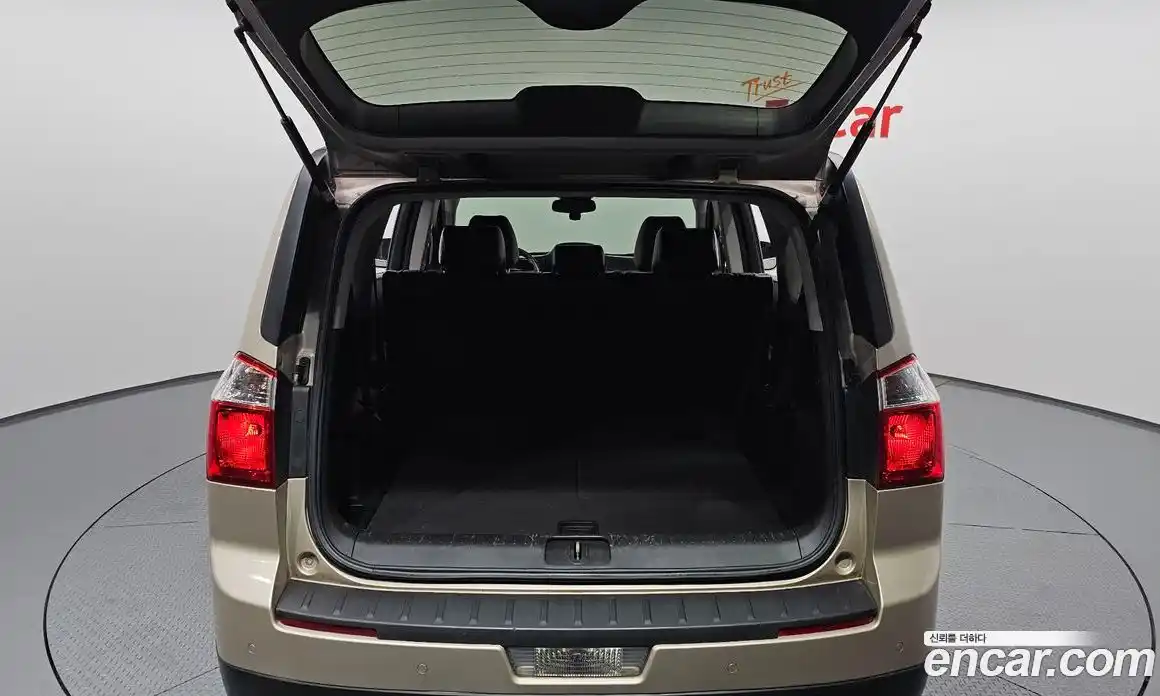 Chevrolet Orlando 2012 2.0 Автомат в Москве № 37702, фото 20