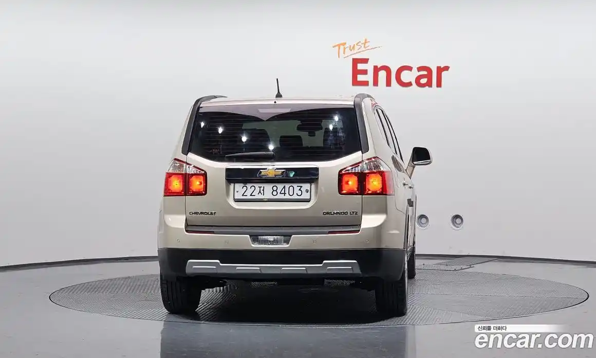 Chevrolet Orlando 2012 2.0 Автомат в Москве № 37702, фото 4