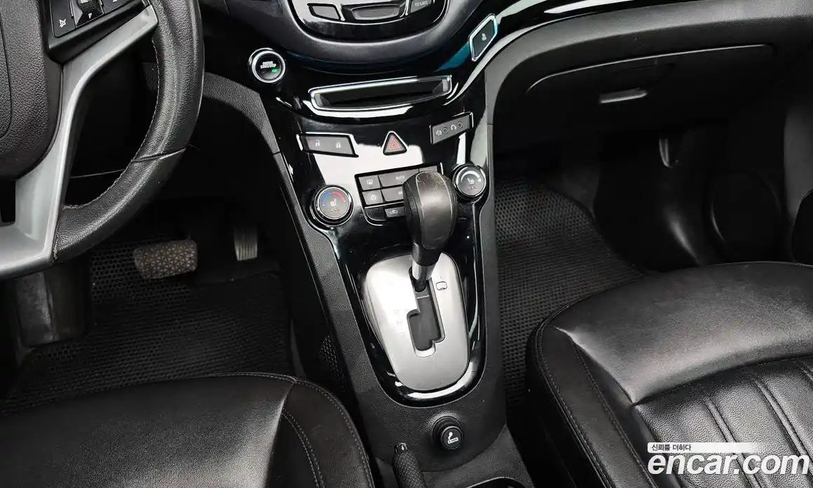 Chevrolet Orlando 2012 2.0 Автомат в Москве № 37702, фото 9