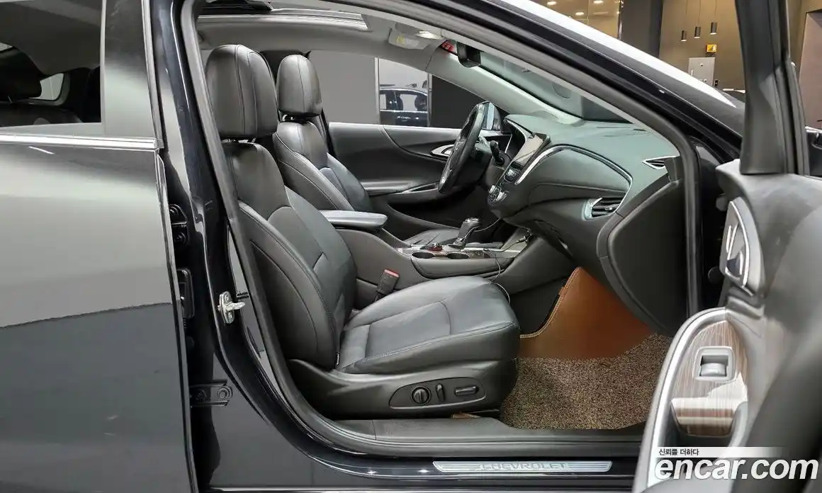 Chevrolet Malibu 2017 2.0 Автомат в Москве № 37715, фото 4