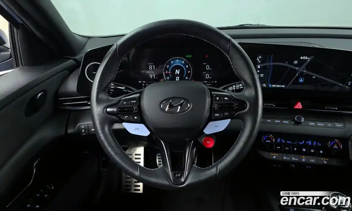 Hyundai Avante 2022 2.0 Механическая в Москве № 381684, фото 13