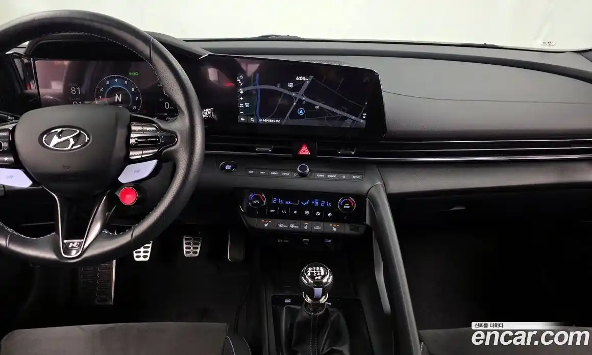 Hyundai Avante 2022 2.0 Механическая в Москве № 381684, фото 14