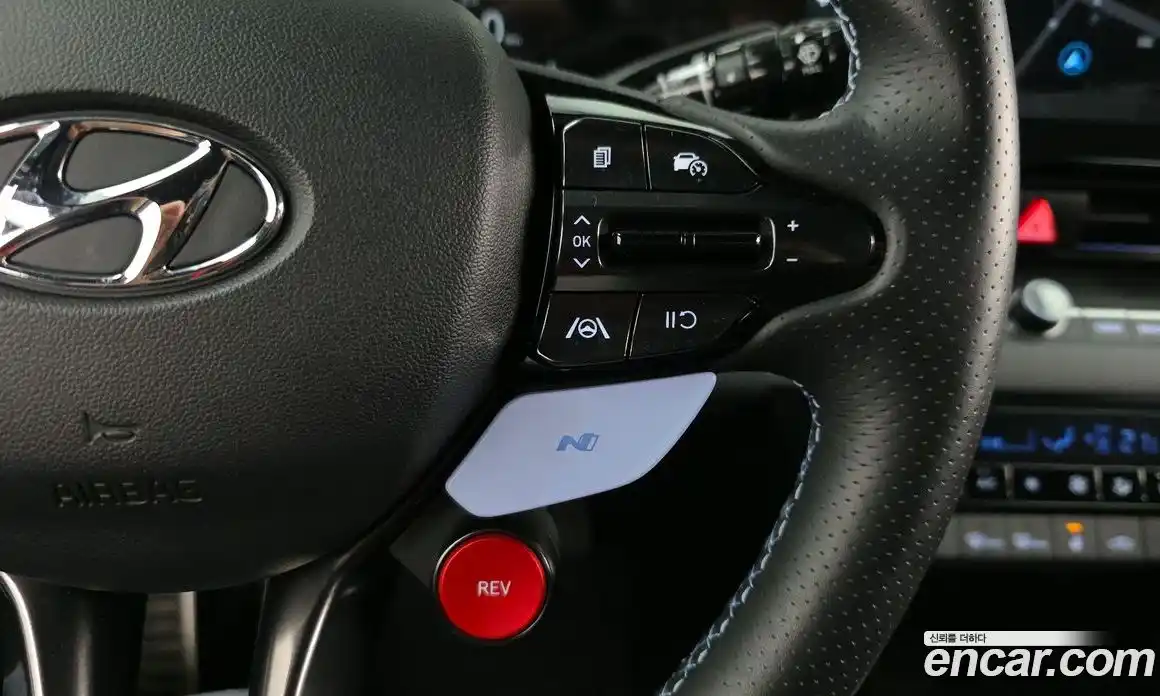 Hyundai Avante 2022 2.0 Механическая в Москве № 381684, фото 18