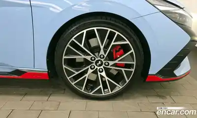 Hyundai Avante 2022 2.0 Механическая в Москве № 381684, миниатюра 5