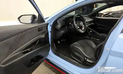 Hyundai Avante 2022 2.0 Механическая в Москве № 381684, миниатюра 10