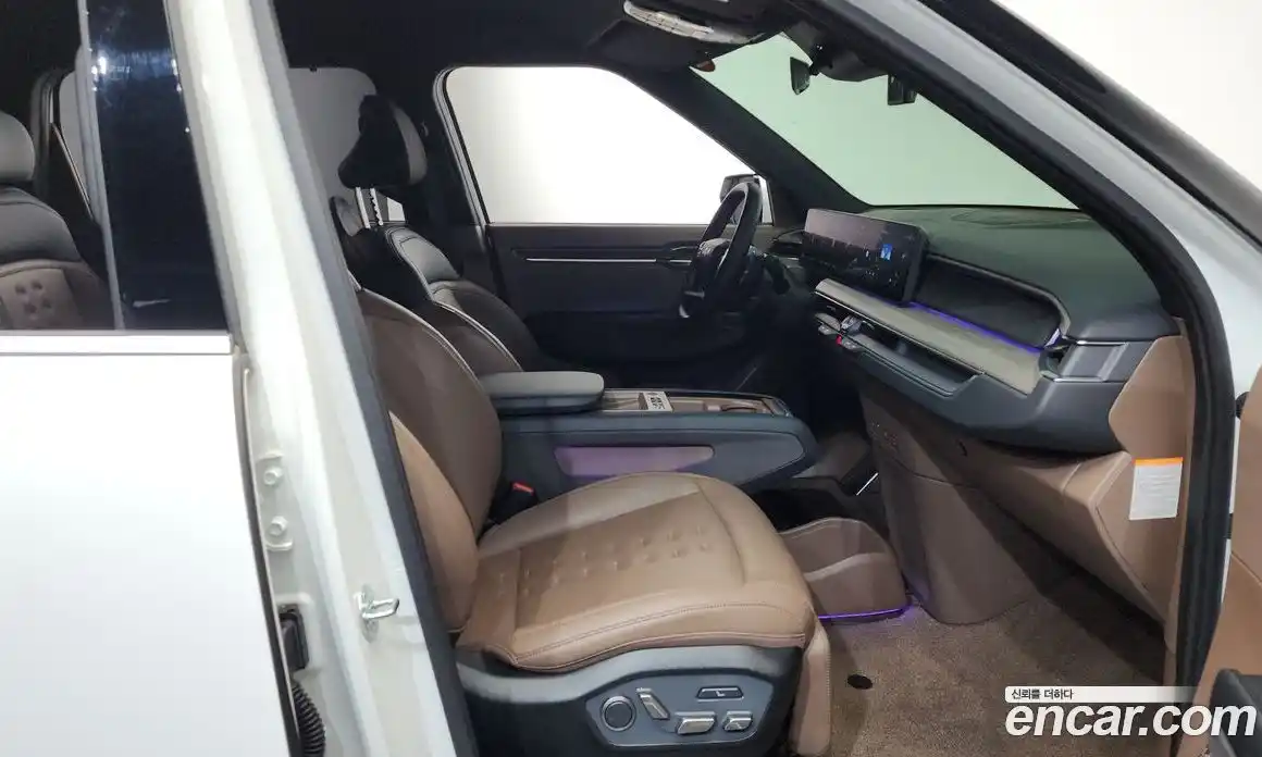 Kia EV9 2024 0.2 Автомат в Москве № 383915, фото 11