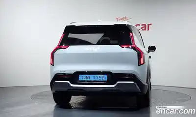 Kia EV9 2024 0.2 Автомат в Москве № 383915, миниатюра 4