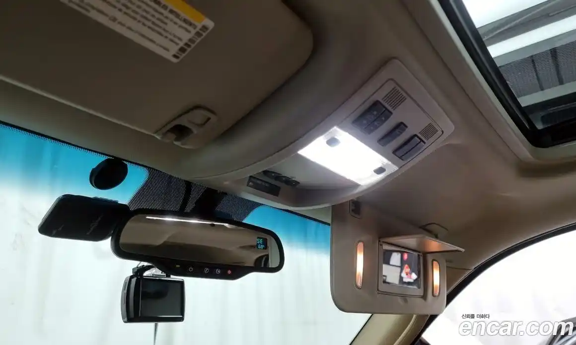 Chevrolet Tahoe 2007 5.3 Автомат в Москве № 385458, фото 17