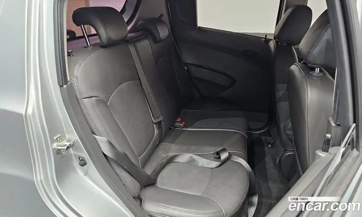 Chevrolet Spark 2014 1.0 Автомат в Москве № 38715, фото 14