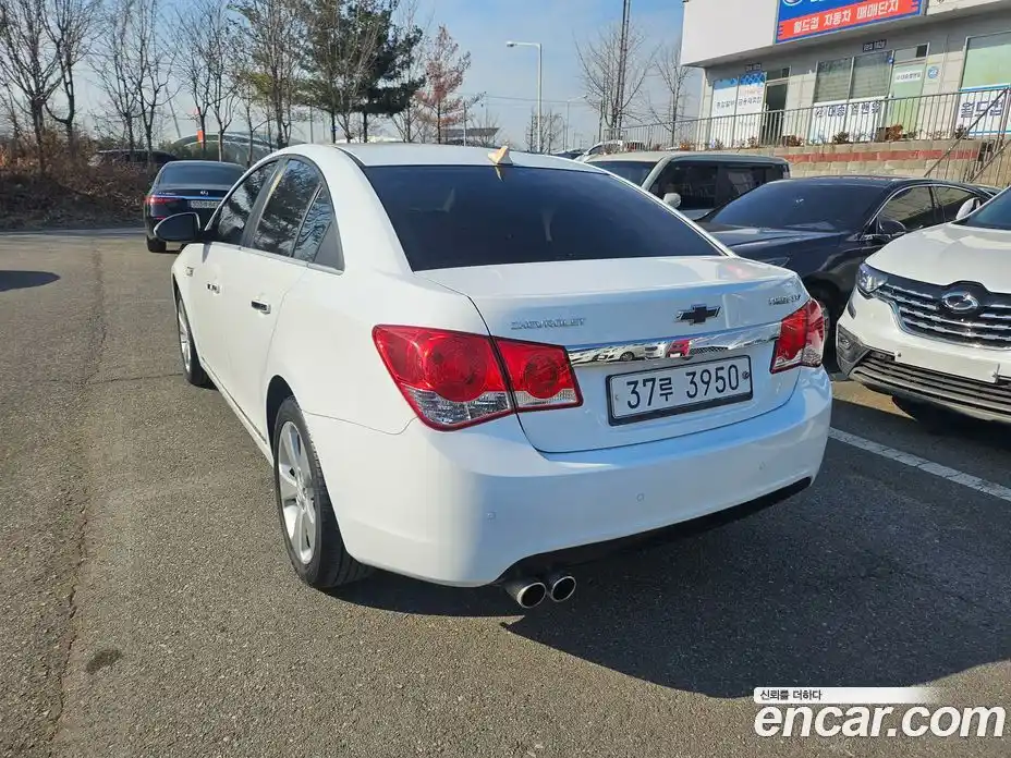 Chevrolet Cruze 2011 1.8 Автомат в Москве № 39411, фото 4