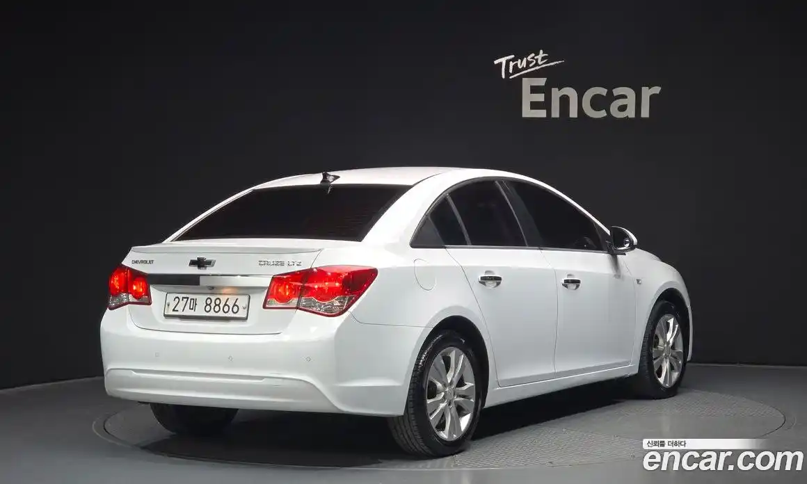 Chevrolet Cruze 2013 1.8 Автомат в Москве № 39609, фото 6