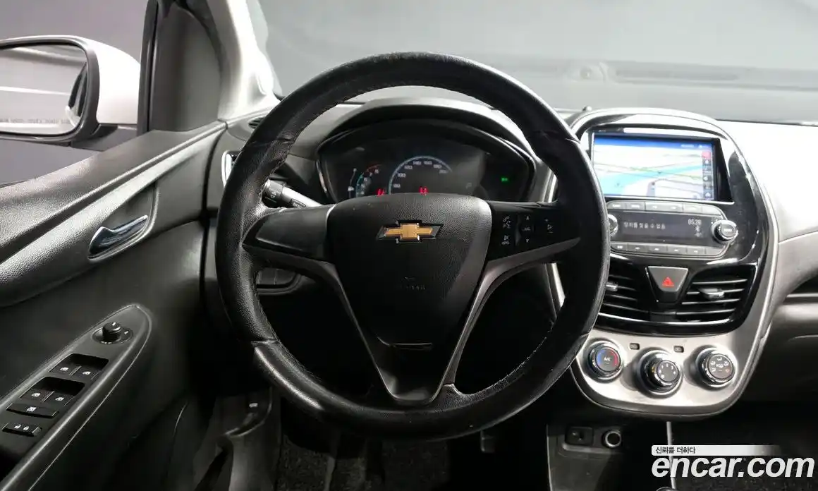 Chevrolet Spark 2016 1.0 Автомат в Москве № 39638, фото 13