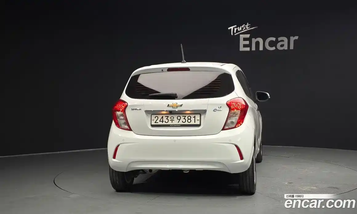 Chevrolet Spark 2016 1.0 Автомат в Москве № 39638, фото 16