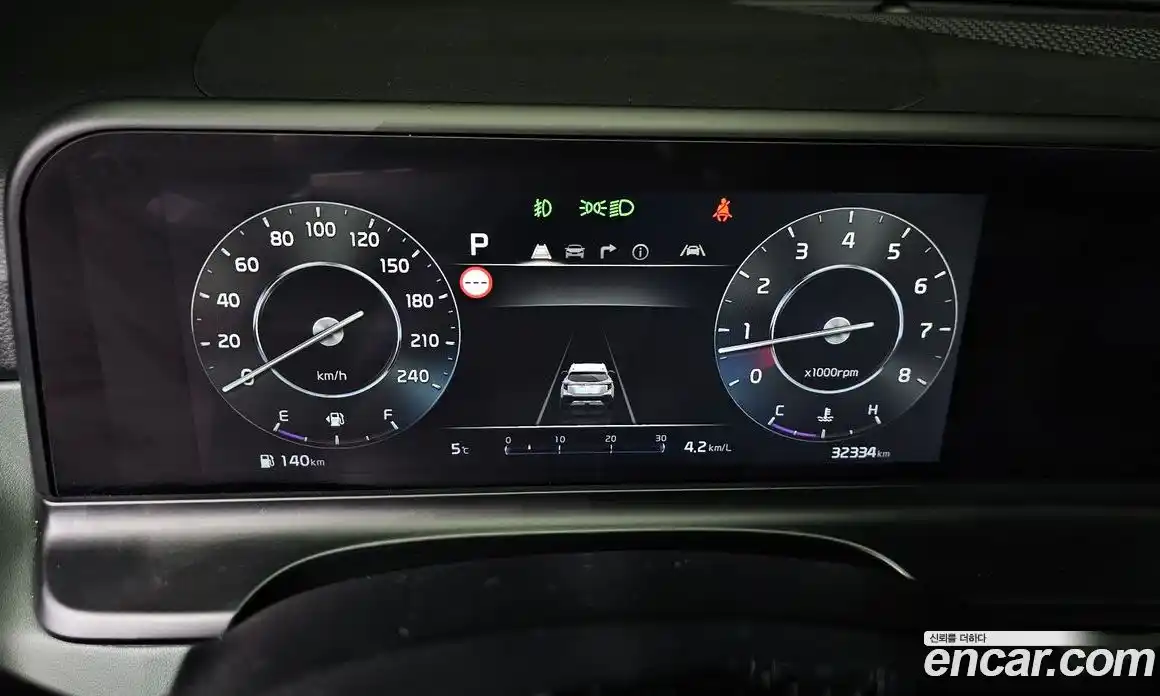 Kia Seltos 2023 2.0 Автомат в Москве № 402904, фото 8